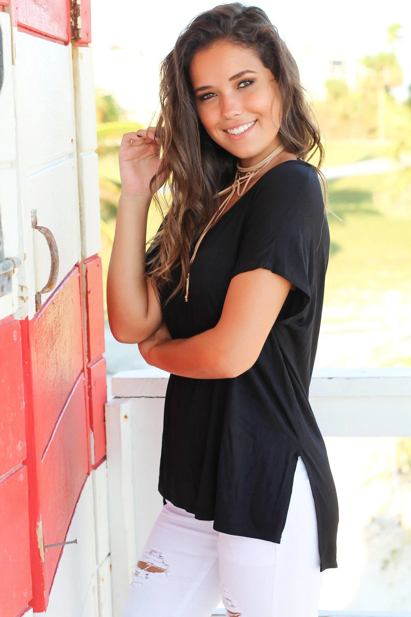 Black Short Sleeve V-Neck Top