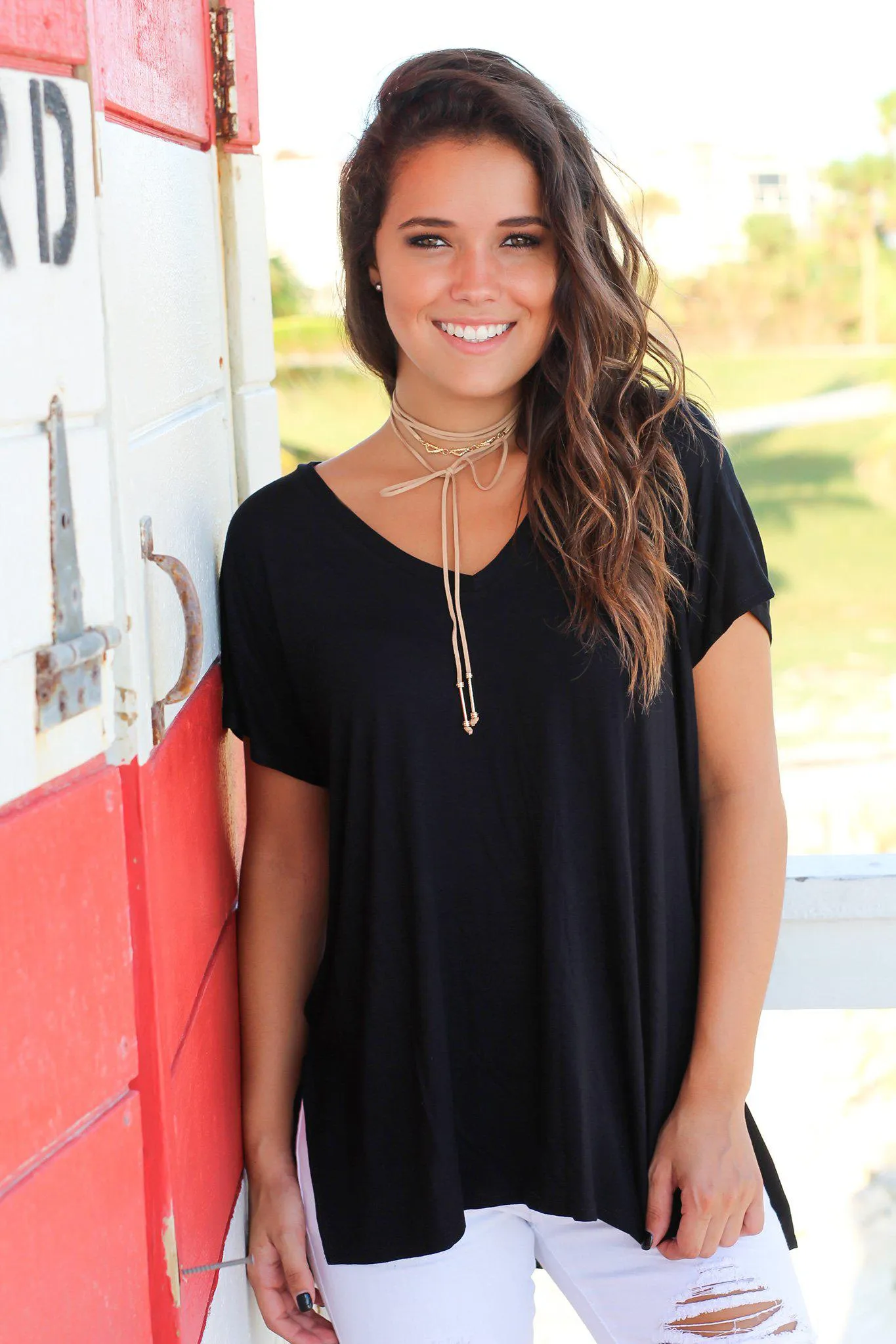 Black Short Sleeve V-Neck Top